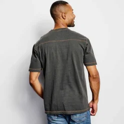 Orvis Shirts|Montana Morning® High V-Neck Short-Sleeved T-Shirt Obsidian