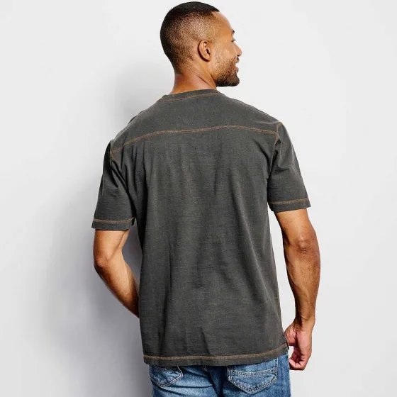Orvis Shirts|Montana Morning® High V-Neck Short-Sleeved T-Shirt Obsidian